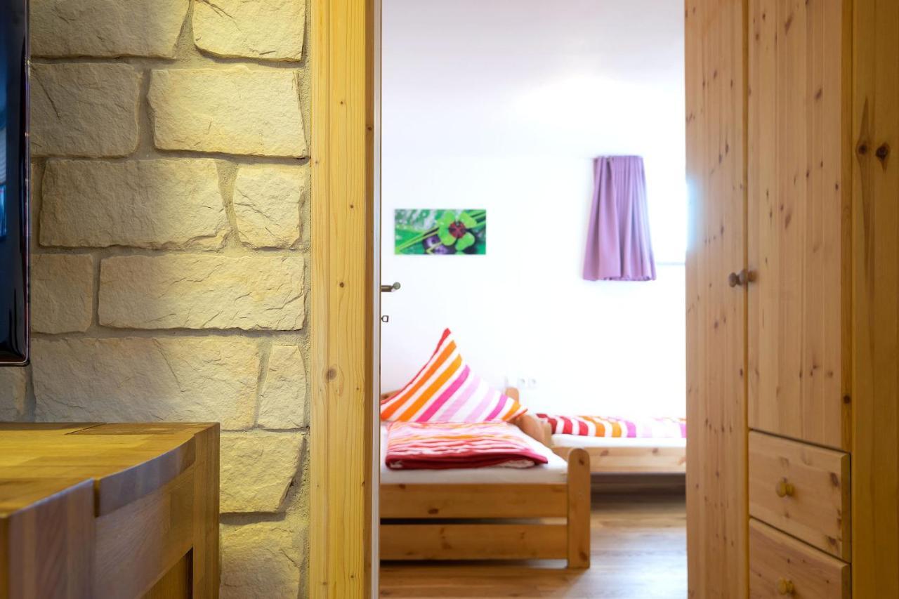 ממינגן Alpen-Hostel - Apartment Talstation Mit Motorradvermietung מראה חיצוני תמונה