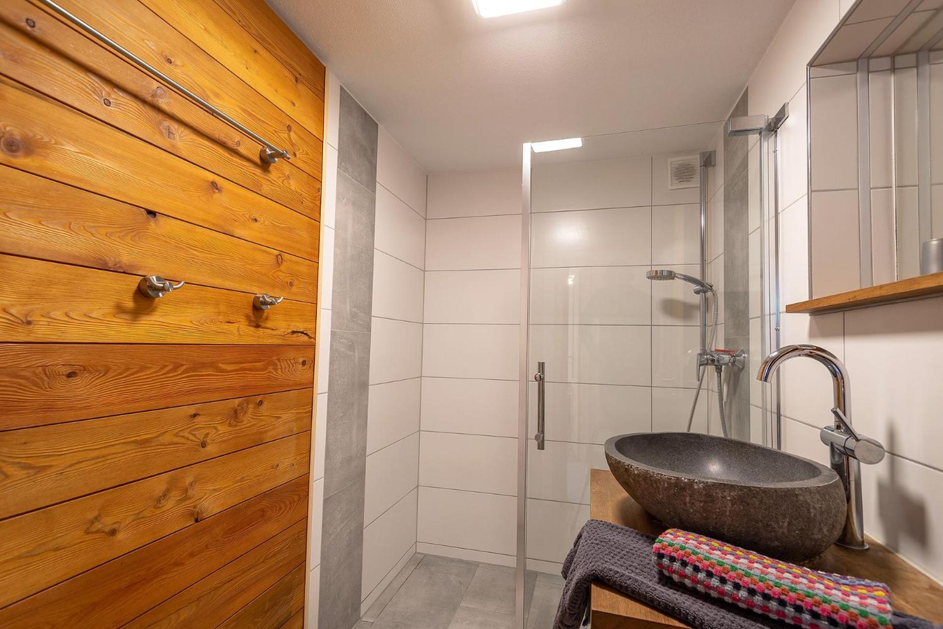 ממינגן Alpen-Hostel - Apartment Talstation Mit Motorradvermietung מראה חיצוני תמונה